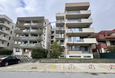 Apartament cu 2 camere semidecomandat, mobilat în Sud