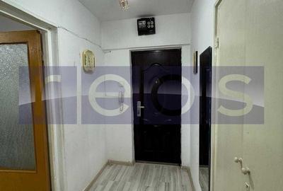 Apartament cu 2 camere semidecomandat în Colentina