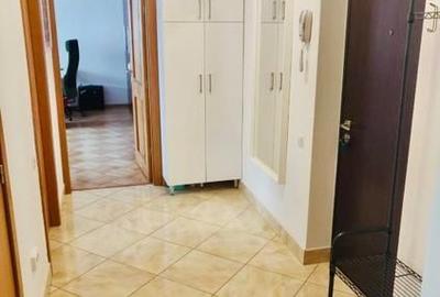 De inchiriat 2 camere decomandat, vedere Dambovita, 2 AC,  Unirii - Timpuri Noi - 5