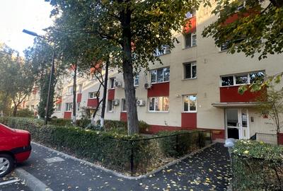 Apartament cu 4 camere decomandat în Brâncoveanu