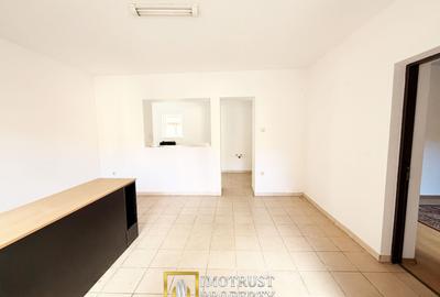 Apartament spațios la parter |ideal pentru locuire, birou, investiție