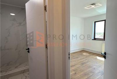 Apartament 2 camere cf 1 semidecomandat zona Crang - 3