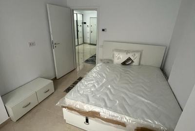 Inchiriem studio in Micro 17 , etaj 2 bloc ROKA, parcare privata, - 18