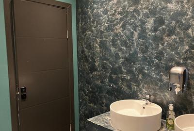 Oportunitate de investitie: Spatiu comercial  Piata Mihai Viteazul - 7