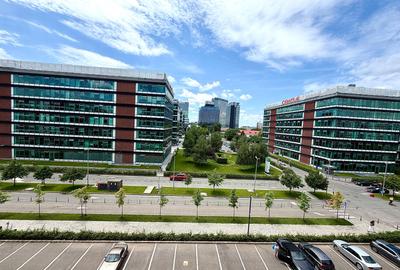 Spatiu de birou 65 Mp / Nusco City / Vizavi de Oracle Promenada Mall - 1