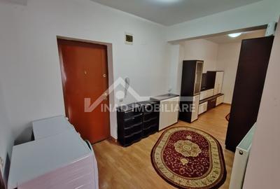Apartament cu 3 camere, 72mp, situat la parter, Strada Calea Turzii - 8