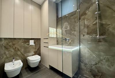 Penthouse cu 5 Camere *400mpc* / 67mp terasa / View 360 / Bd. Kiseleff - 52