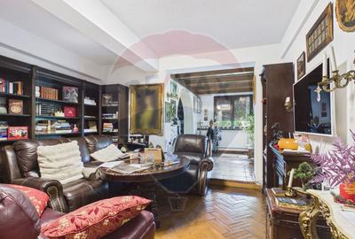 Apartament cu terasă într-o vilă interbelică B-dul Primaverii - 7