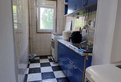 TITAN, apartament 2 camere decomandat, et.3, metrou 1 Decembrie - 6
