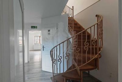 CASA // ZONA CENTRALA // 130 MP - 7