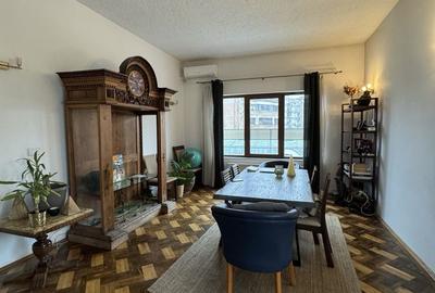 Penthouse cu terasa 50mp- Universitate - 1