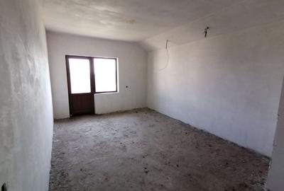 Casa P+1 - comuna 1 Decembrie - str. Victoriei - 9