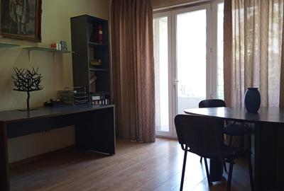 2 camere ideal investitie/regim hotelier metrou Piata Romana langa scara - 1