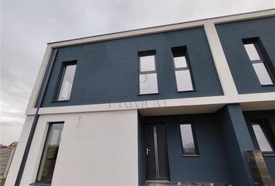 Duplex 4 camere - personalizare interioara - pompa de caldura - 4