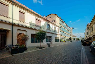 Apartament cu 2 camere nedecomandat în Ultracentral