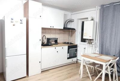 Apartament 2 camere Vitan, centrală proprie, mobilat complet, etaj 3 - 8