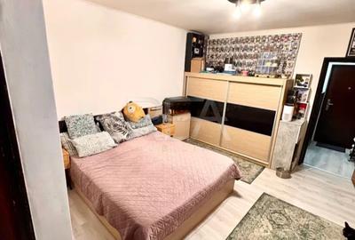 | Garsonieră Berceni – Turnu Măgurele | 30 mp | Etaj 4/9 | Metrou Apă - 1