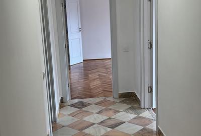 Piata Regele Ferdinand I - 4 camere - 14