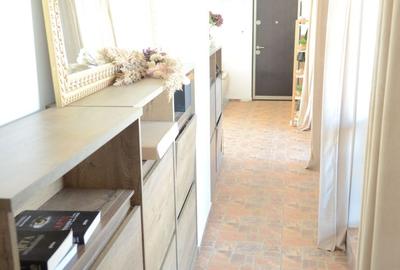 Apartament cu 3 camere, 2 bai, 2 terase, 2 garaje, in cartier Europa - 10