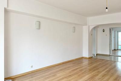 APARTAMENT CU CENTRALA - AFLAT PE BULEVARD APROAPE DE PTA ALBA IULIA - UNIRII - 1