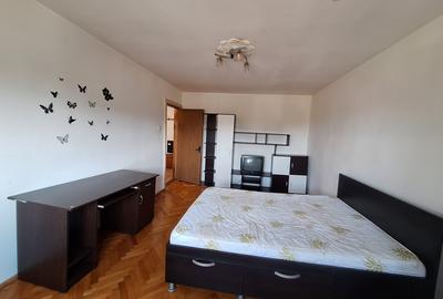 Oportunitate! Apartament cu 3 camere- bloc izolat termic- Lipovei - 9