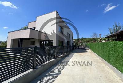 Casa cu 4 camere de vanzare | Premium | Nou | Moreni - Bld. Republicii - 1