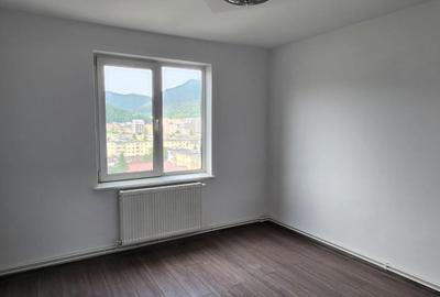 Apartament 2 camere, circular, suprafata utila 47 mp, renovat, logie 3,60 mp