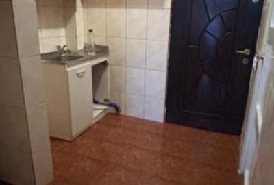 Garsonieră zona Cet mobilată utilată 22 mp - 2
