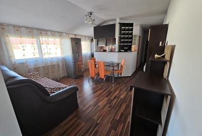 Apartament cu 3 camere semidecomandat în Gheorghe Lazăr