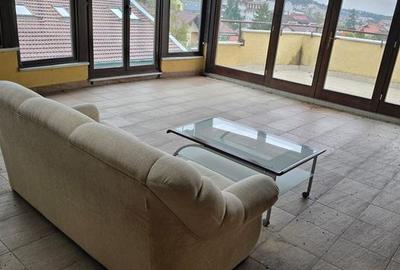 Apartament de închiriat, 5 camere, 150 mp, Andrei Mureșanu zona Becaș - 3