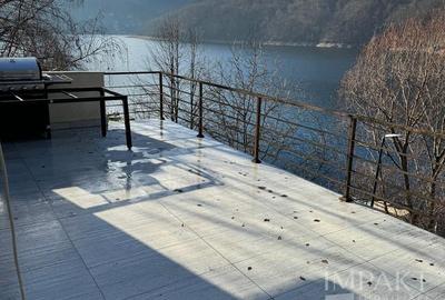 Casa de vacanta pe malul Lacului Tarnita, 650 m2 teren - 14