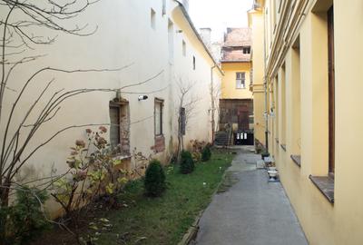 Apartament 6 camere la casă - Brașov, Strada Castelului - 19