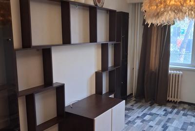 Vanzare Garsoniera Bloc Mixt Berceni Aparatorii Patriei - 1