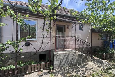 Casa individuala | Front 18m | Teren 880mp | Zona Someseni - 2