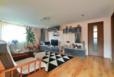 Casa 6 camere de vanzare in Floresti - 1