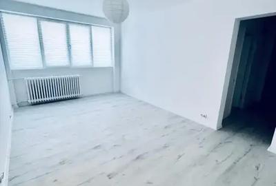 Apartament cu 3 camere decomandat - zona Titan 10 minute pana la metrou - 3