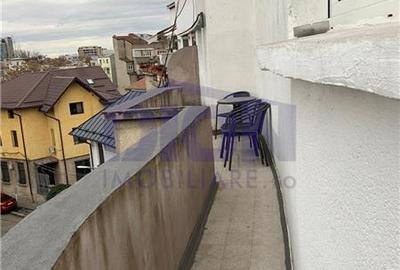 Apartament 3 camere modern cu centrala proprie - 1
