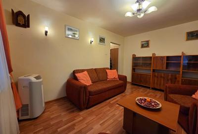 DE VANZARE-APARTAMENT 3 CAMERE-ALEXANDRU CEL BUN - 2