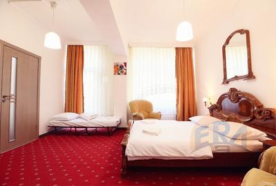 Casa cu 3 apartamente, P-ta Unirii , Str. Primariei - 12