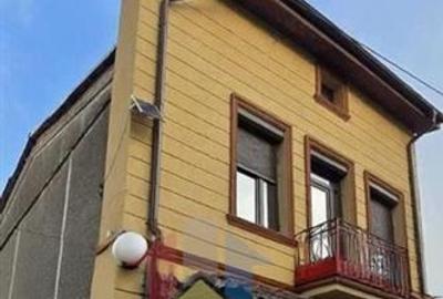 POSIBILITATE RATE!! Vila P+1+M, Centru Istoric, 5 camere, 300 mp, doua deschider - 1