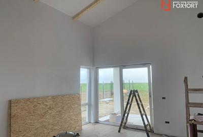 Casa individuala cu 5 camere si teren de 840 mp, Pischia - 5