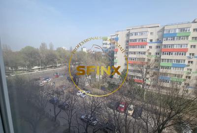 Apartament cu 3 camere decomandat în Olteniței