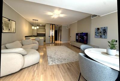 Apartament cu 3 camere semidecomandat, mobilat în Herăstrău