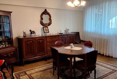 Apartament cu 4 camere de vanzare Pantelimon - Delfinului - 2