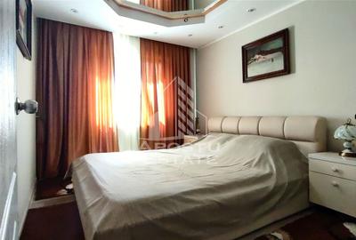 Apartament 4 camere, centrala proprie, zona Miorita - 8