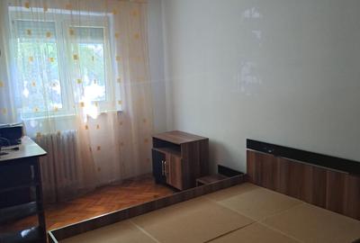 Apartament 3 camere-parter inalt-ideal pentru locuit sau investitie-zona Dacia - 10