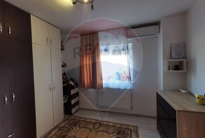 Vanzare/schimb Casă 6 camere, curte, zona Metro Oradea cu una mai mica - 8