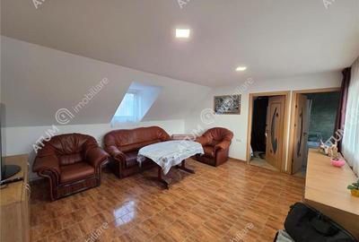 Apartament cu 3 camere decomandate la casa cu curte zona Trei Stejari - 3