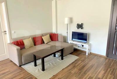 Apartament cu 3 camere semidecomandat, mobilat în Florești