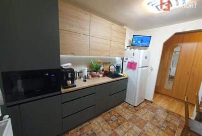 Apartament cu 2 camere, etaj 2 - zona Dambovita - 3